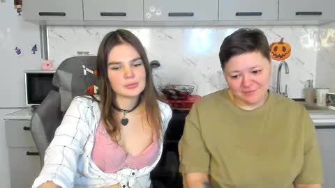 Tina and Kate online show from February 15, 9:26 pm
