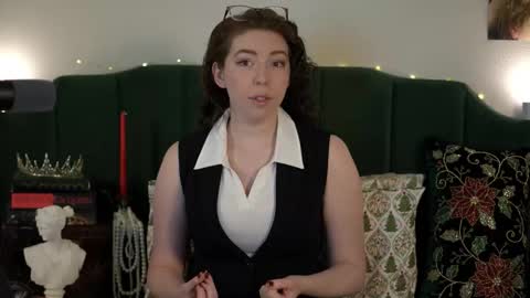 Sarlei Sar-uh-lie online show from November 15, 12:45 am