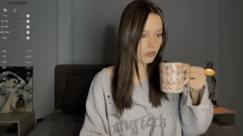 Aida online show from February 5, 12:49 pm