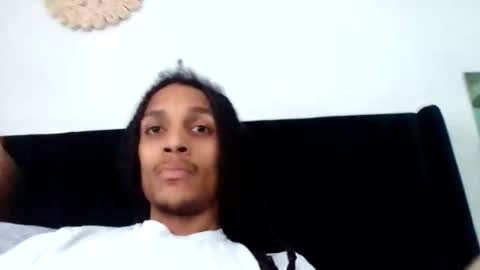 yourhosts online show from April 22, 8:05 pm