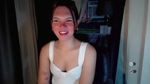 KYLIE MORE online show from March 29, 3:19 am