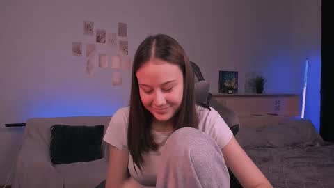 Nikol online show from October 16, 1:33 pm