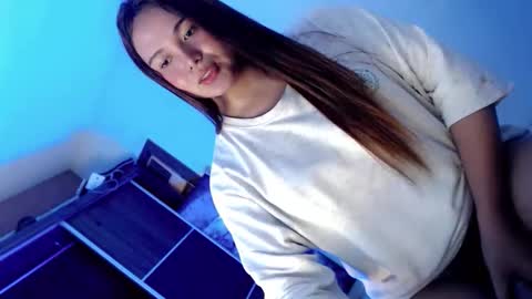 PEARL online show from November 10, 2:58 am