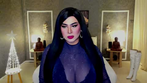 Snapshot of yourmassivecockcummer chatting on December 4, 2:20 pm Carla online show from December 4, 2:20 pm