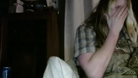 yourmomma999 online show from January 16, 6:35 am