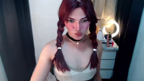 TIFFANY SUCKING QUEEN online show from July 14, 9:53 pm