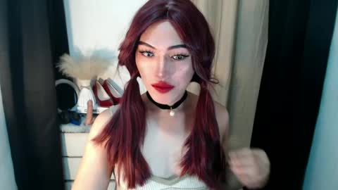 TIFFANY SUCKING QUEEN online show from June 28, 10:06 pm