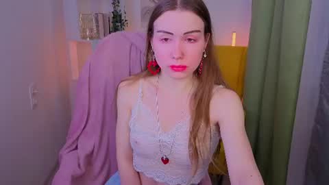 Kate online show from July 20, 1:57 pm