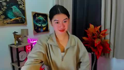 Trish online show from February 23, 6:43 pm