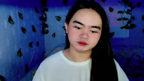 yourprincessthea online show from February 26, 7:02 am