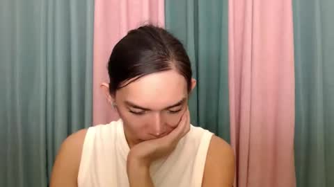 QueenLuci online show from November 29, 6:59 pm