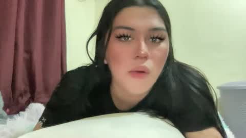 yoursexytowngirl online show from April 9, 11:27 am