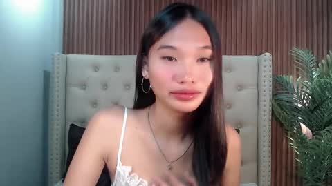 yoursluttyashxx online show from November 25, 5:56 pm