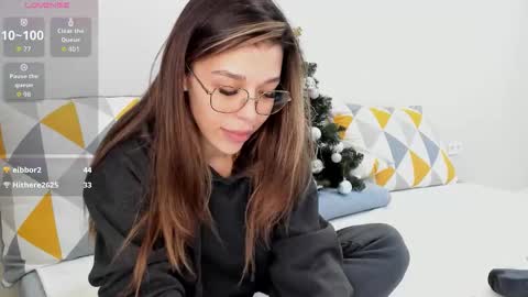 yoursoul_mila online show from December 21, 11:49 am