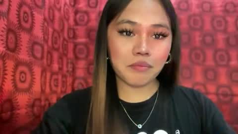 yourspecialgirl_rhea online show from May 6, 3:29 pm