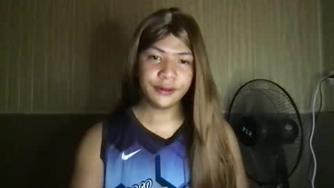 yoursweet_loveace online show from April 12, 9:24 am