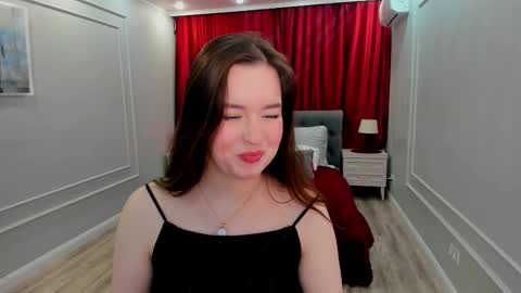 yoursweetmaddy online show from March 27, 10:33 pm