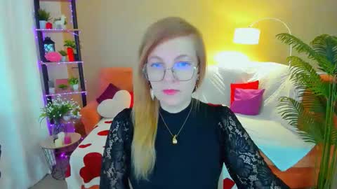 Alice online show from March 18, 9:26 am