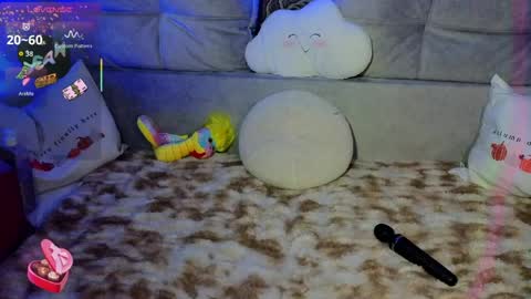 Sweet Sasha online show from April 7, 7:05 pm