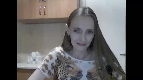 Youur light online show from April 14, 6:00 pm