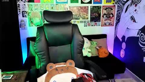    rawr   Anne Independent model      online show from November 25, 11:03 pm