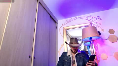 Snapshot of yulianpereira25 chatting on February 28, 11:56 pm yulian 2811 online show from February 28, 11:56 pm