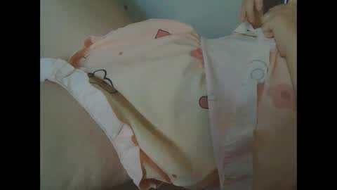 yumi123_ online show from November 14, 2:25 am