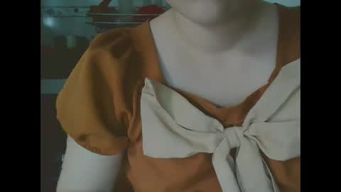 yumi123_ online show from October 13, 3:52 am