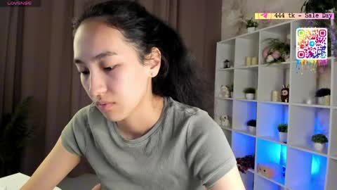 Cindey online show from May 26, 3:56 am