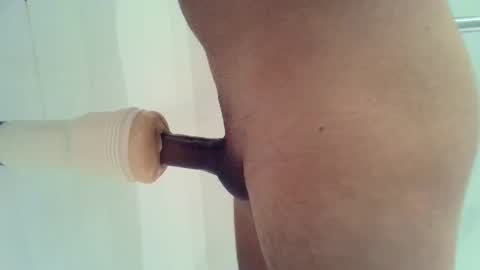 yung_n_hung22 online show from January 23, 9:29 am