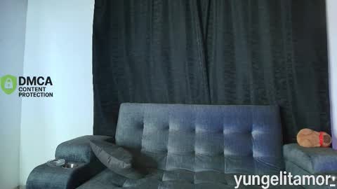 Snapshot of yungelitamor_ chatting on October 1, 5:17 am ELITA online show from October 1, 5:17 am