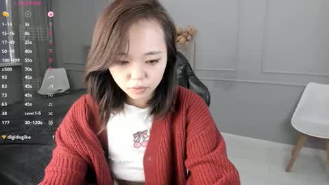 yunleah online show from October 8, 2:30 am