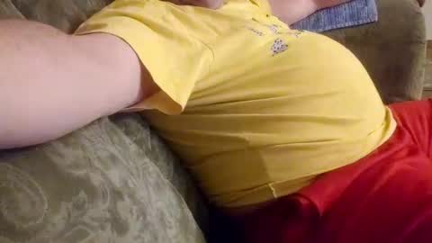 yupthatshim online show from December 9, 4:12 am