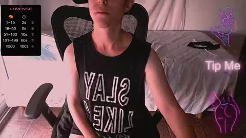 Yuyu online show from February 27, 9:07 pm