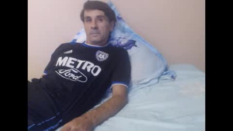 yvesstorm5 online show from October 23, 7:37 pm