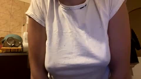 yzza_suave online show from November 14, 10:11 pm