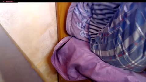 yzza_suave online show from February 22, 11:57 am