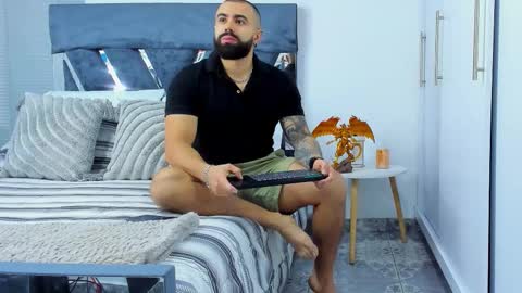 Richard online show from February 9, 12:31 pm