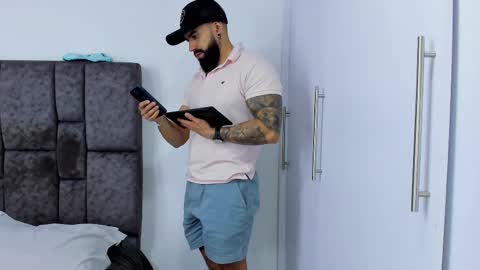 Richard online show from February 26, 2:16 pm