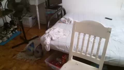 zackcharron1 online show from March 15, 1:25 pm