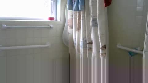 Aiden online show from April 6, 9:27 pm