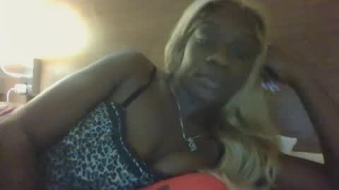 zadieashley online show from July 22, 6:15 am