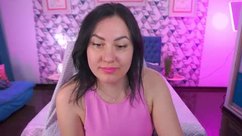 Zafiramoonn online show from April 14, 1:25 pm