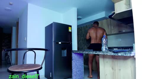 INSTAGRAM yormanfit7 online show from December 16, 11:49 am