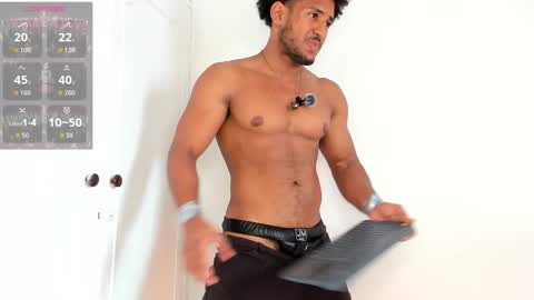 Snapshot of zane_lux chatting on October 15, 1:45 pm Zane Lux online show from October 15, 1:45 pm