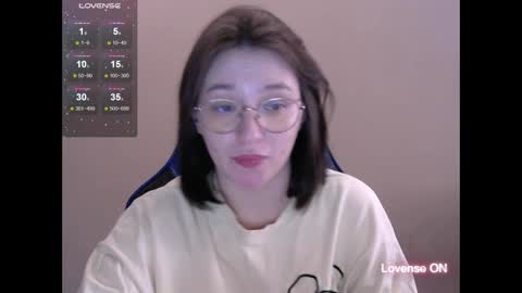 Snapshot of zara_golden chatting on February 26, 5:46 am chaturcum online show from February 26, 5:46 am