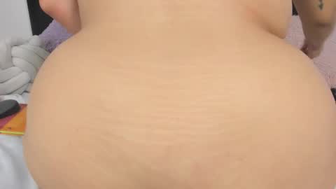 ZARA online show from February 6, 10:45 pm