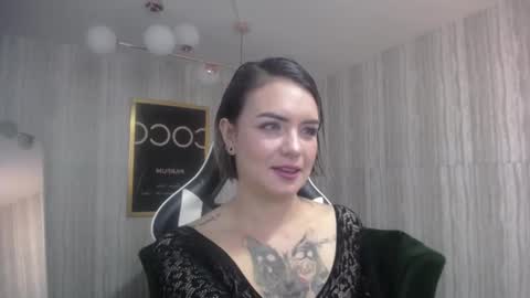 Isabella online show from February 20, 1:13 pm