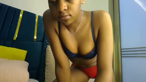 zariah online show from April 15, 7:58 pm