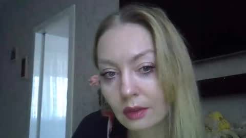 Zarina Swift online show from November 24, 4:22 am